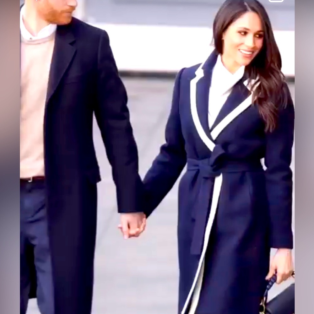COPY - This stunning navy & white tipped coat is from Meghan Markle’s coat coll…